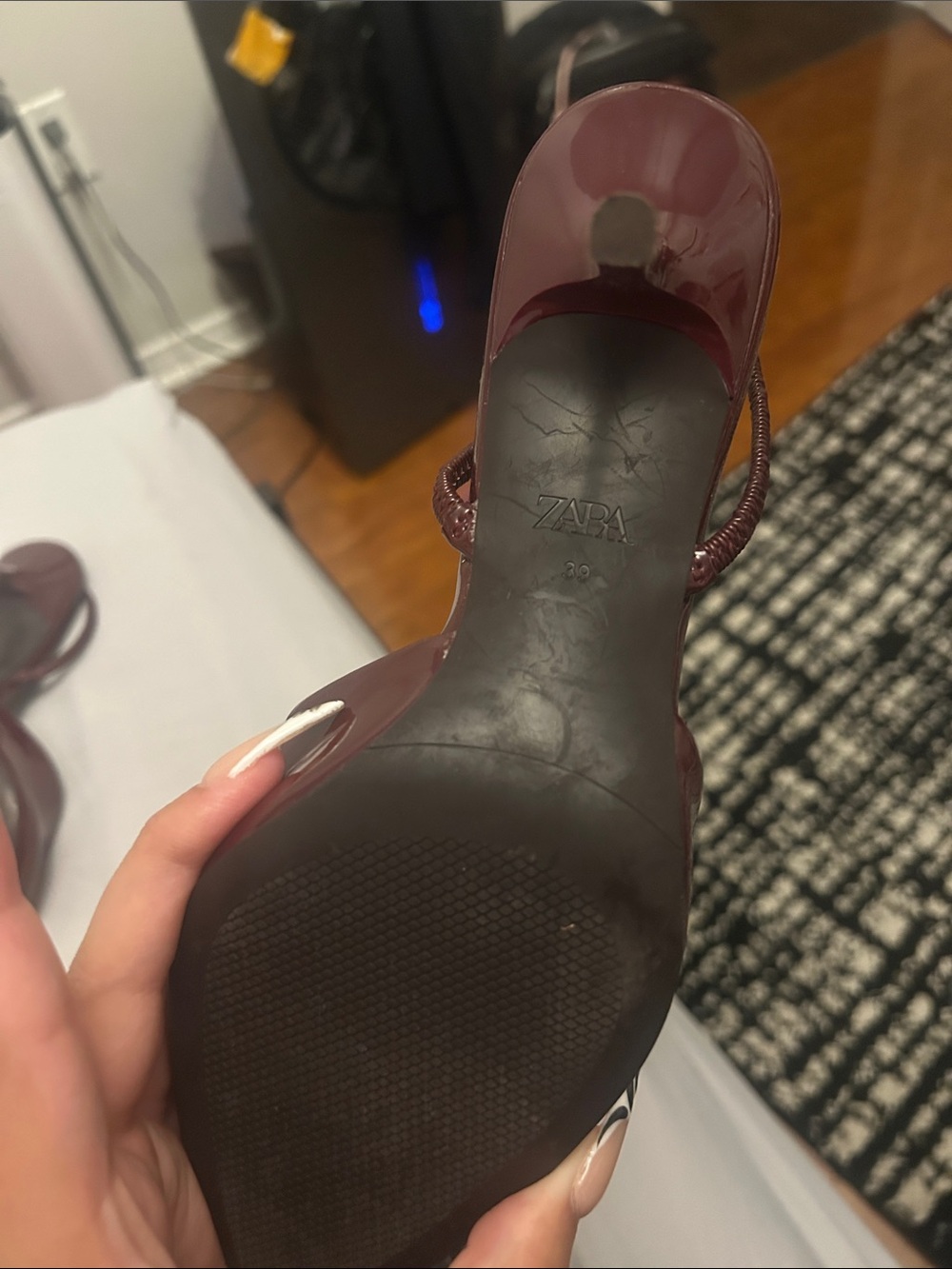 Zara Pointed-Toe Slingback Heels in Burgundy size 39 - Picture 4 of 4